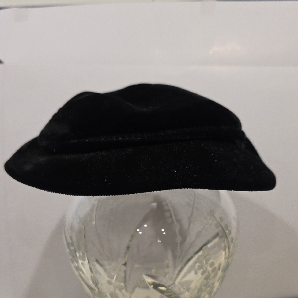 Vintage Velvet Ladies Hat